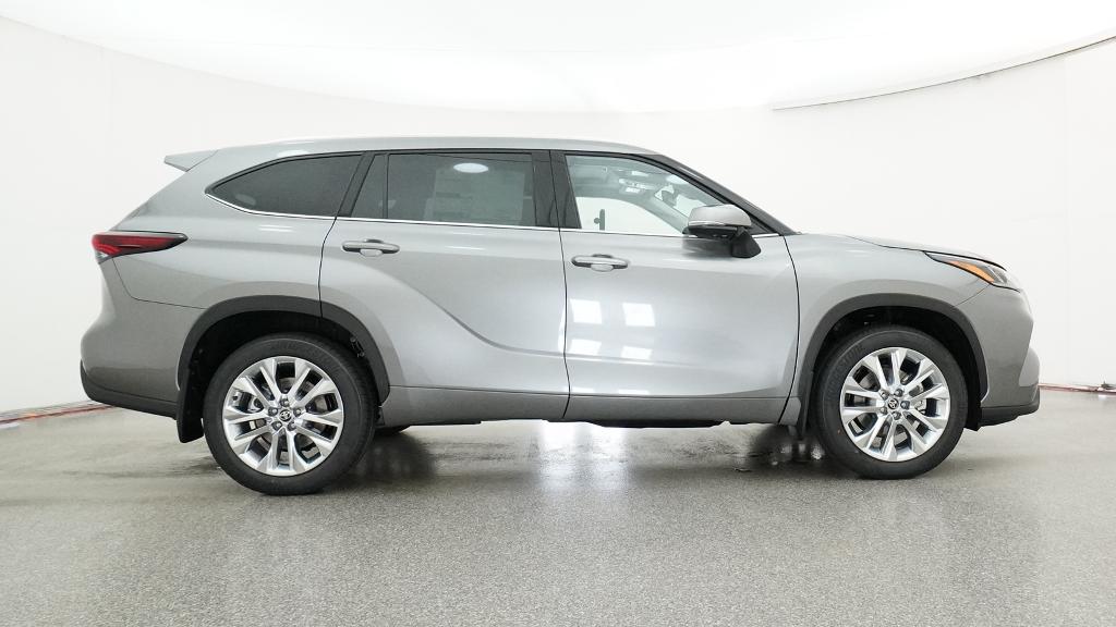 New 2026 Toyota Highlander SUV
