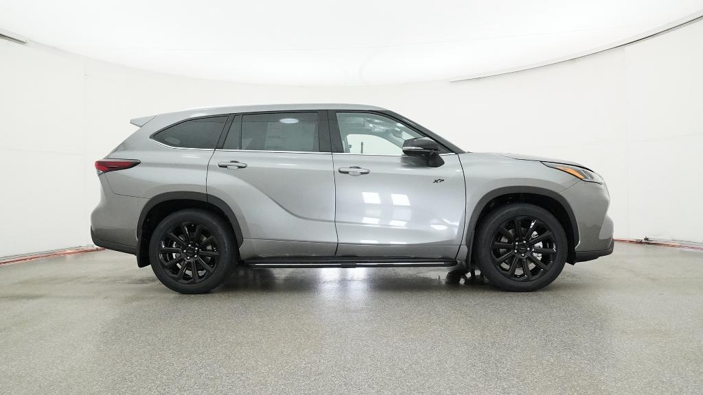 New 2026 Toyota Highlander SUV