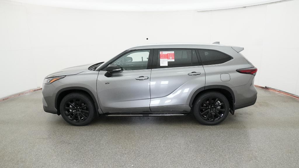 New 2026 Toyota Highlander SUV