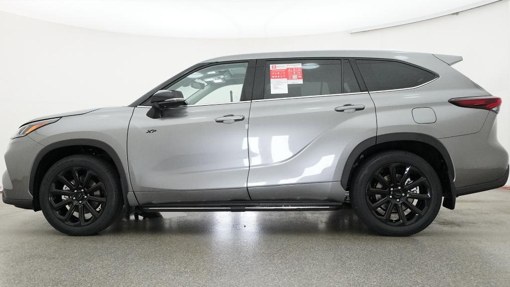 New 2026 Toyota Highlander SUV