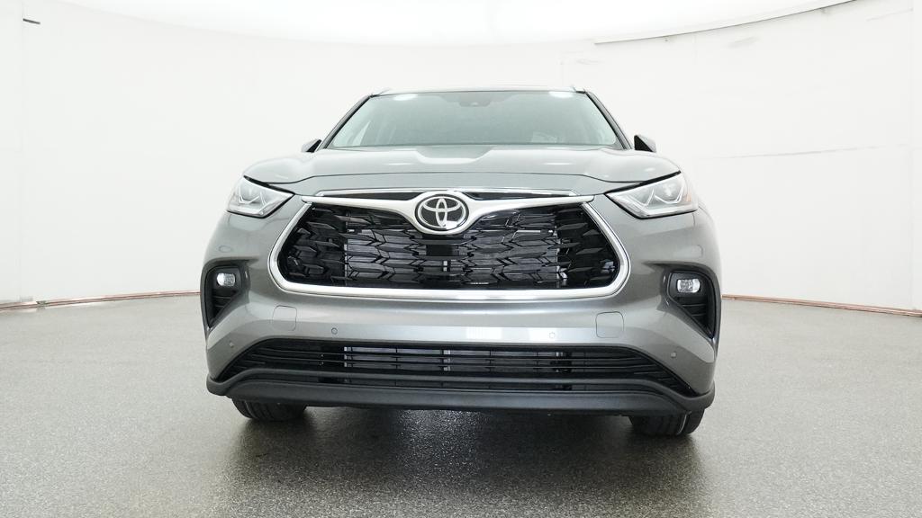 New 2026 Toyota Highlander SUV
