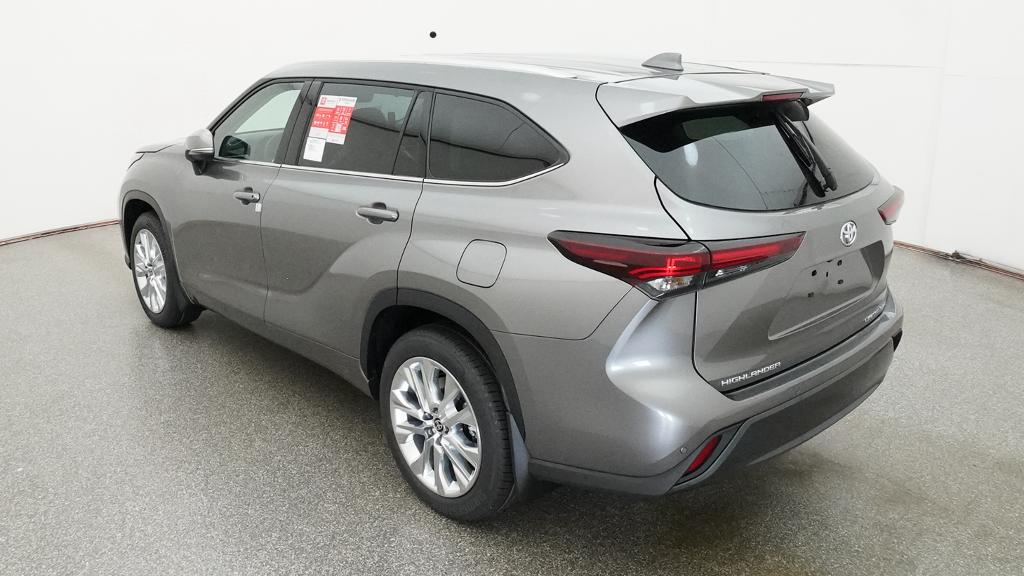 New 2026 Toyota Highlander SUV