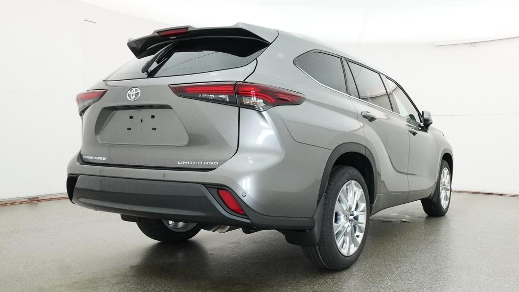New 2026 Toyota Highlander SUV