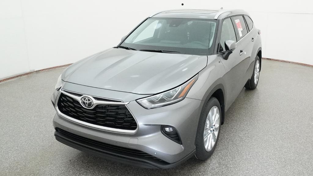New 2026 Toyota Highlander SUV