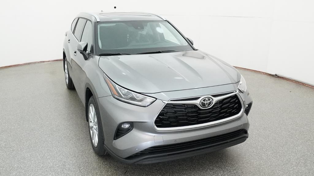 New 2026 Toyota Highlander SUV