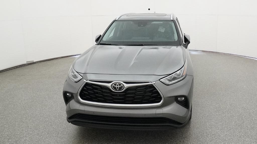 New 2026 Toyota Highlander SUV
