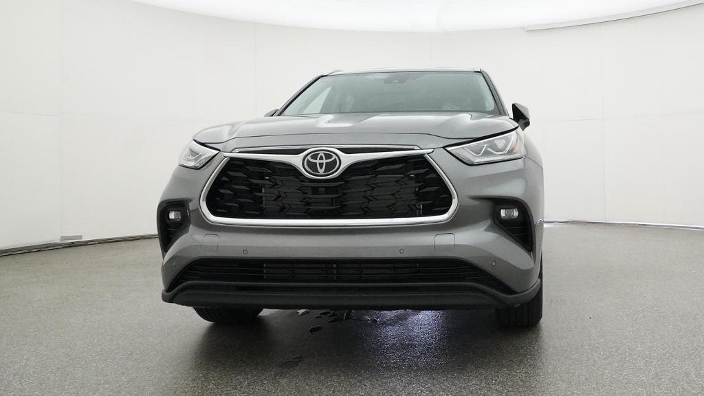 New 2026 Toyota Highlander SUV