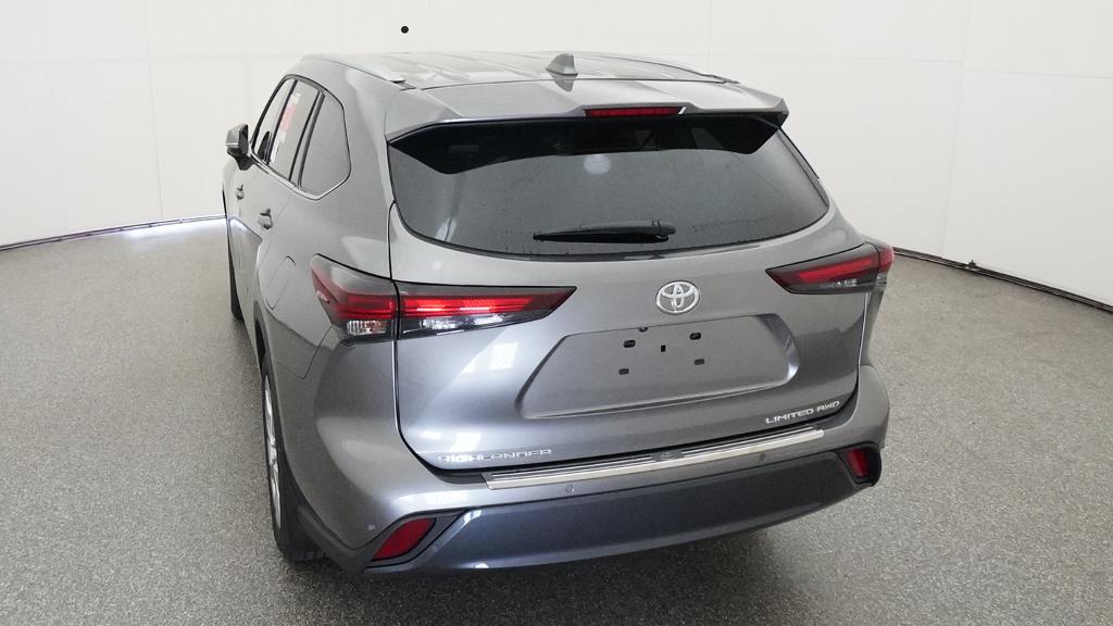 New 2026 Toyota Highlander SUV