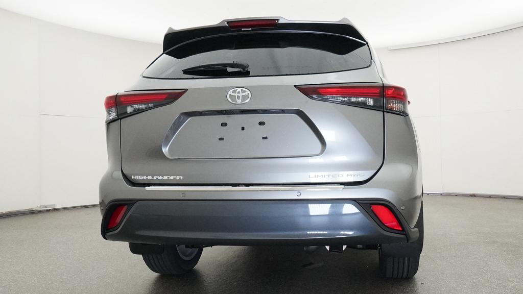 New 2026 Toyota Highlander SUV