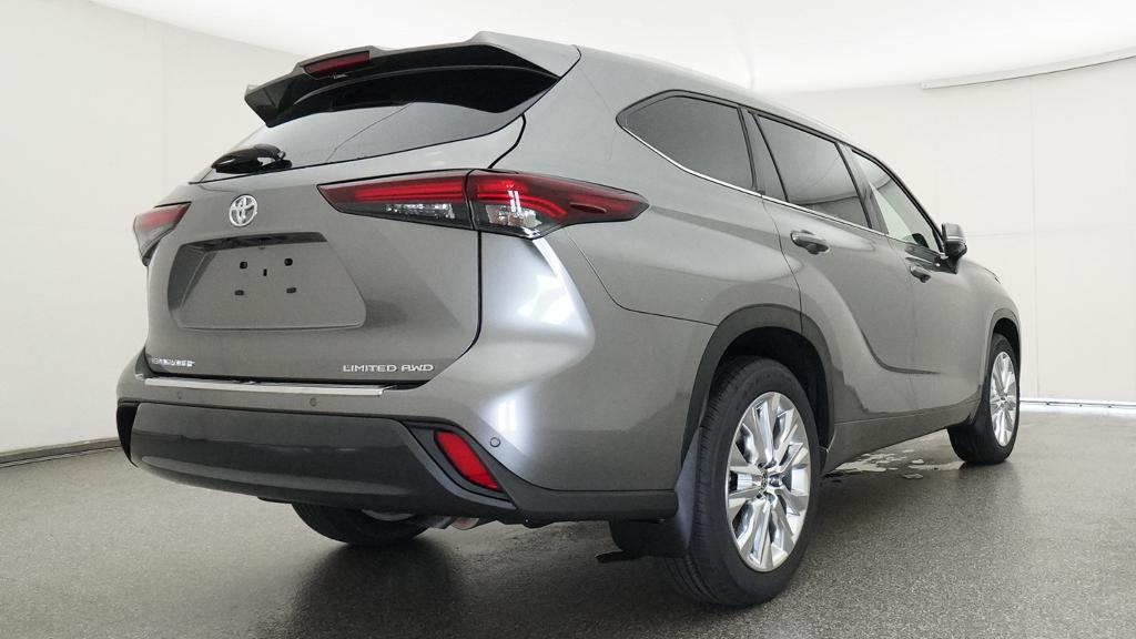 New 2026 Toyota Highlander SUV