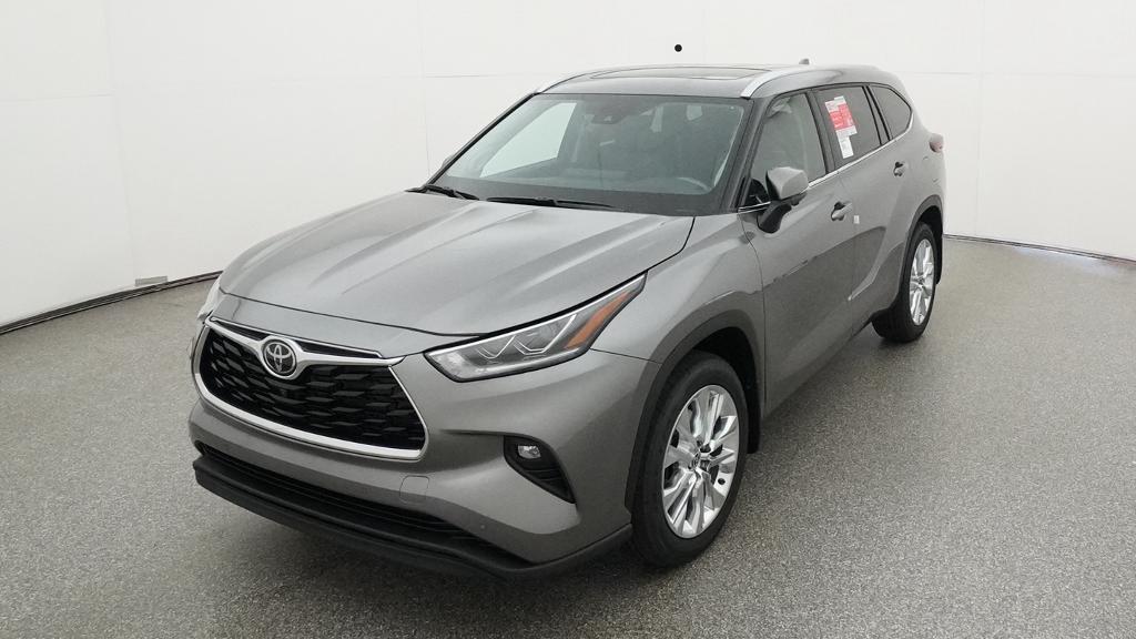 New 2026 Toyota Highlander SUV