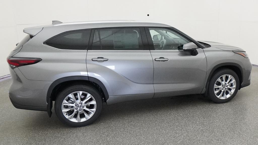 New 2026 Toyota Highlander SUV