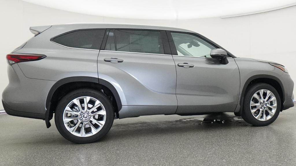 New 2026 Toyota Highlander SUV