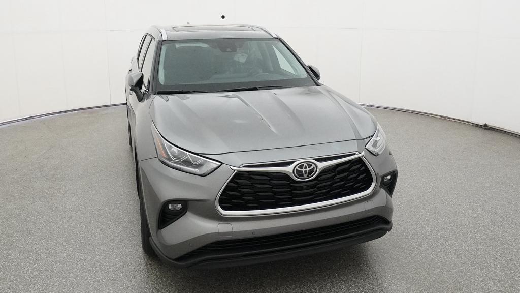 New 2026 Toyota Highlander SUV
