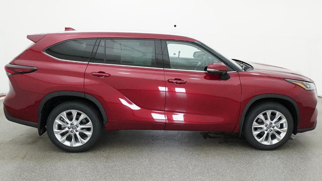 New 2026 Toyota Highlander SUV