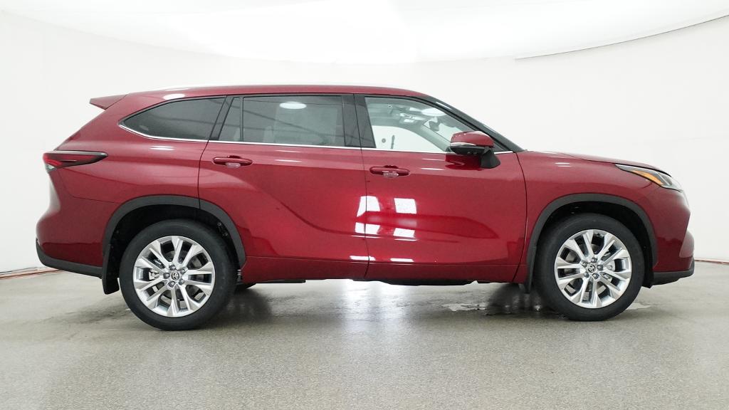 New 2026 Toyota Highlander SUV