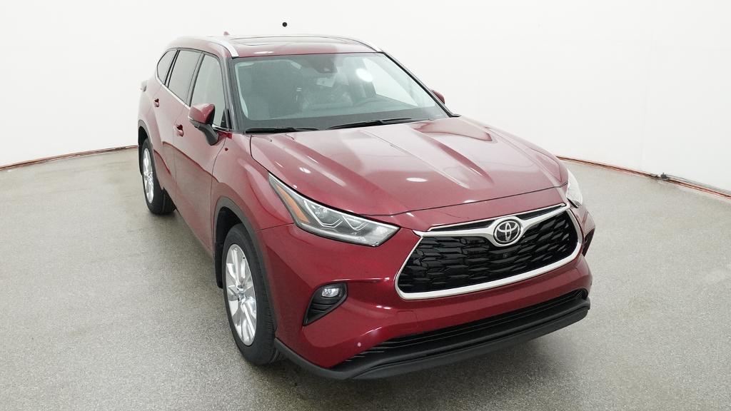 New 2026 Toyota Highlander SUV