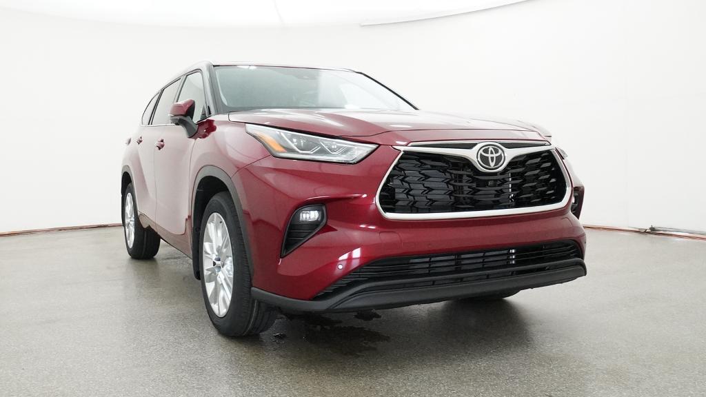 New 2026 Toyota Highlander SUV