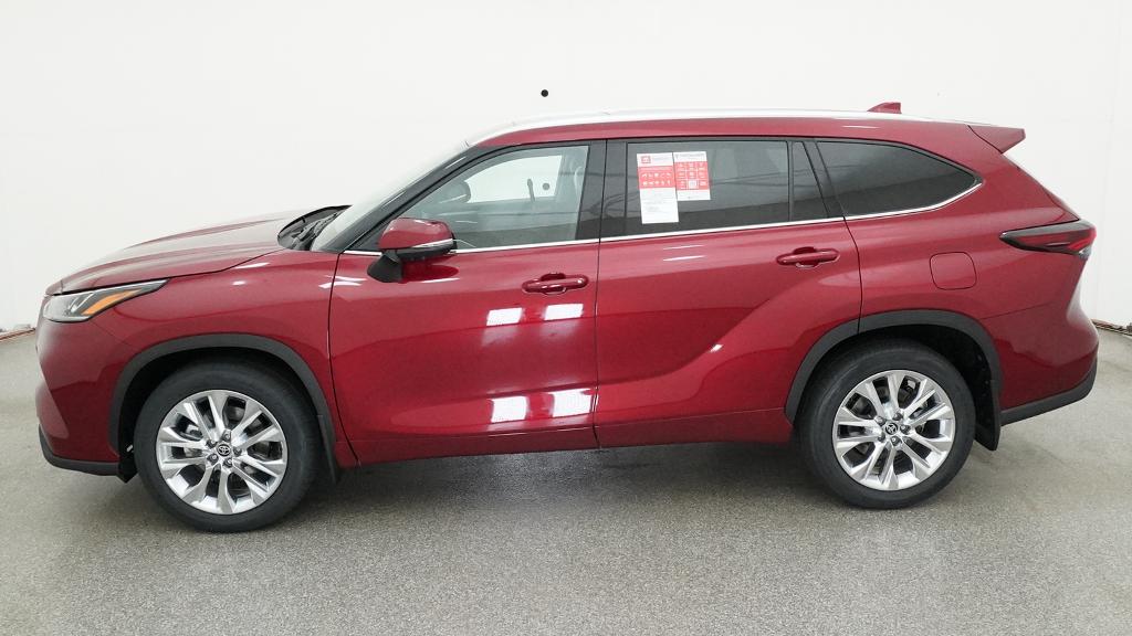 New 2026 Toyota Highlander SUV