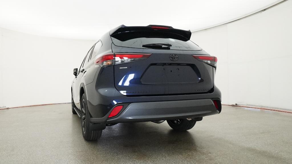 New 2026 Toyota Highlander SUV