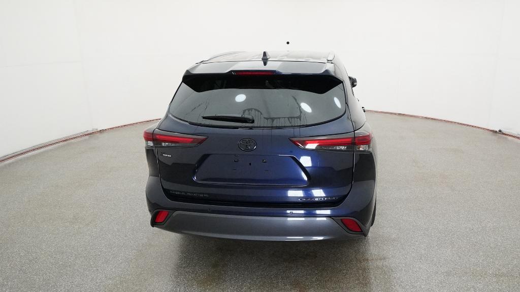 New 2026 Toyota Highlander SUV