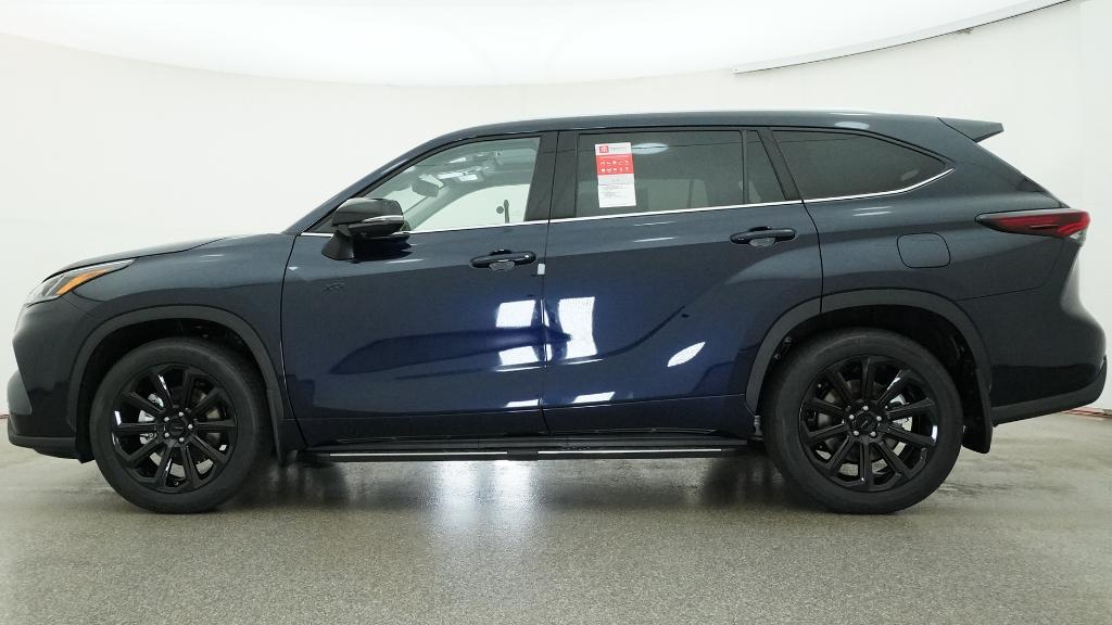 New 2026 Toyota Highlander SUV