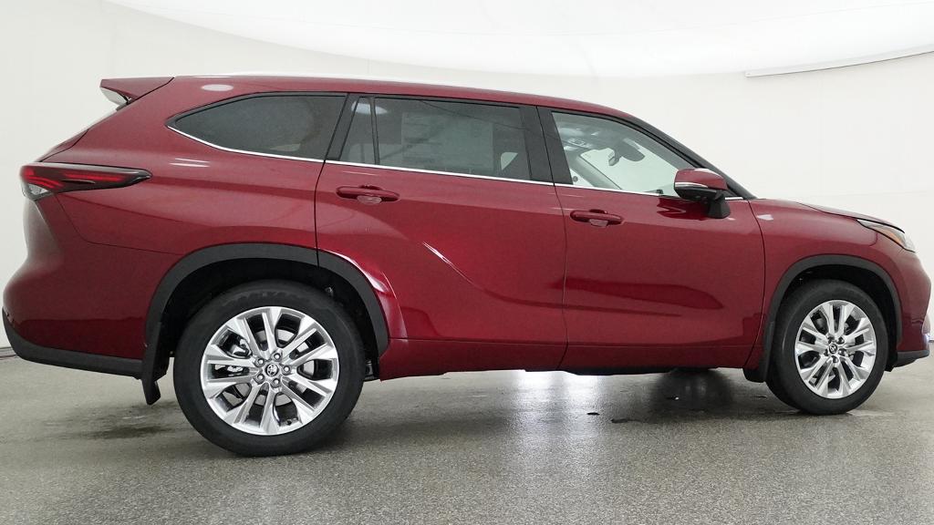 New 2026 Toyota Highlander SUV