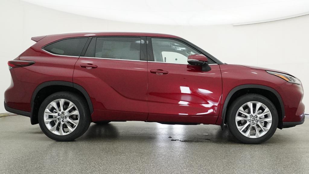 New 2026 Toyota Highlander SUV