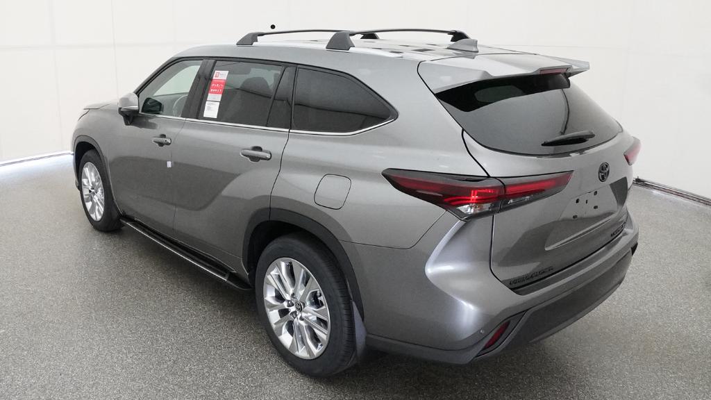 New 2026 Toyota Highlander SUV