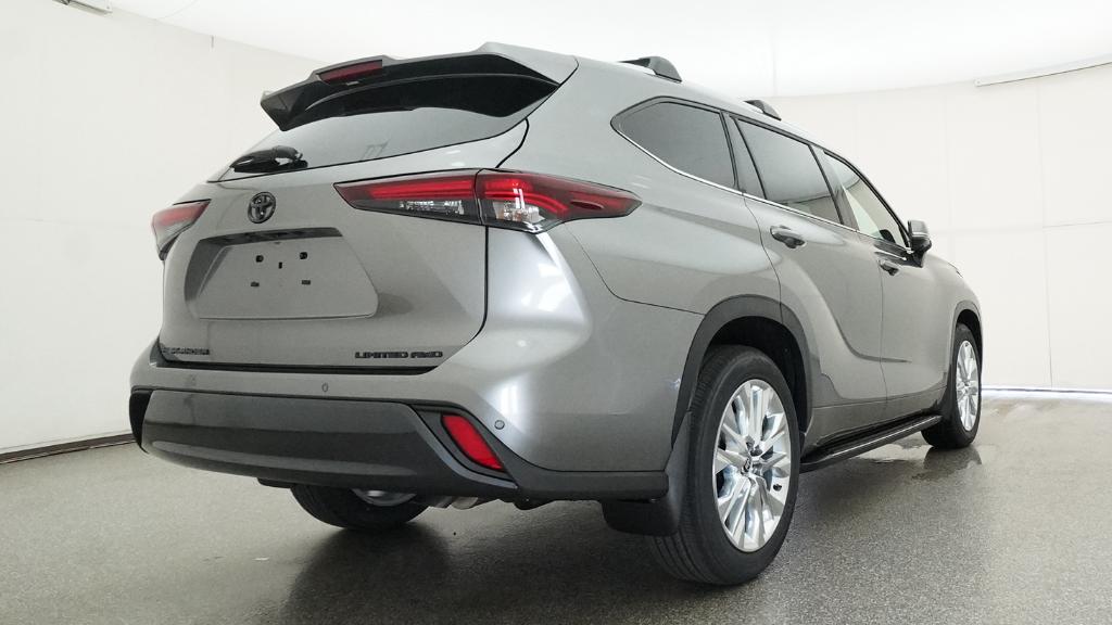 New 2026 Toyota Highlander SUV