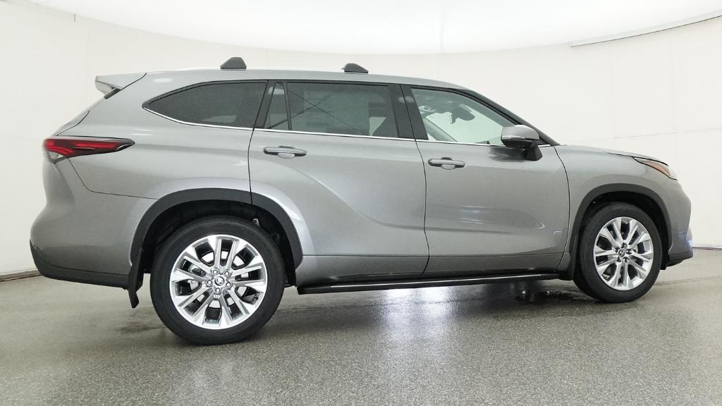New 2026 Toyota Highlander SUV