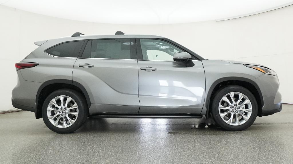 New 2026 Toyota Highlander SUV