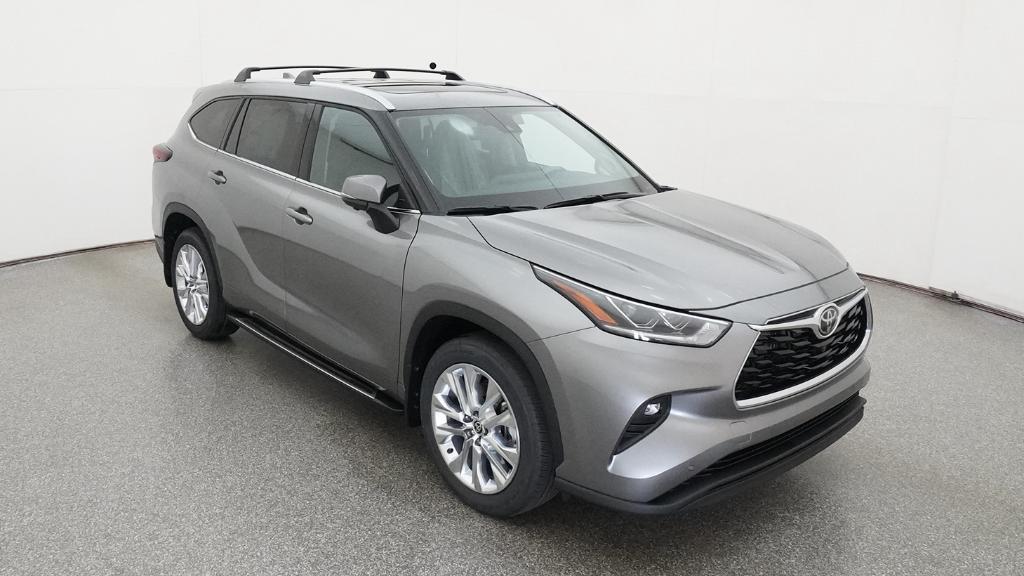 New 2026 Toyota Highlander SUV