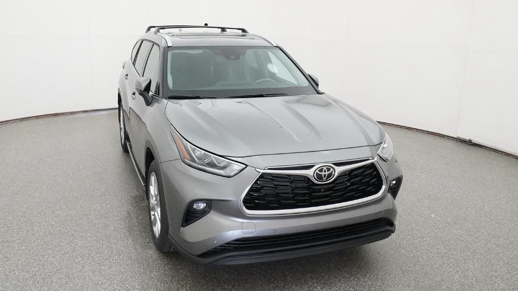 New 2026 Toyota Highlander SUV