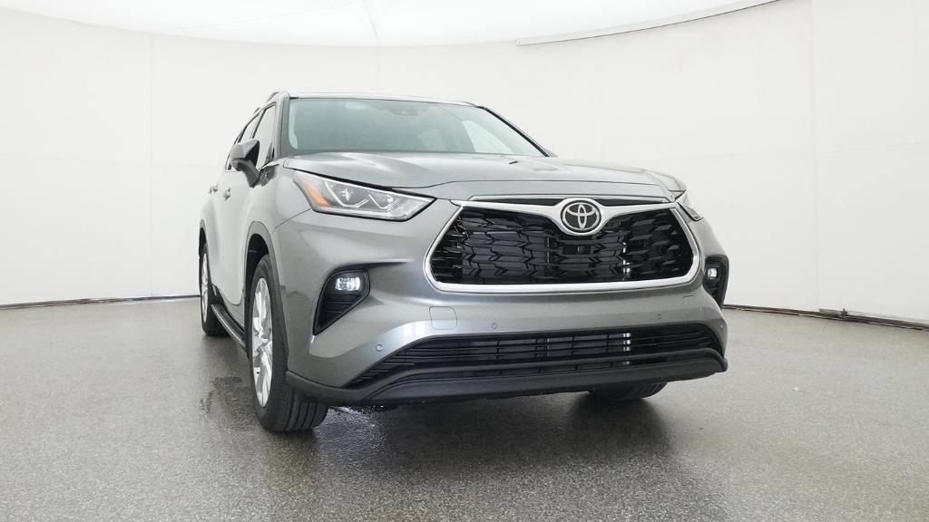 New 2026 Toyota Highlander SUV