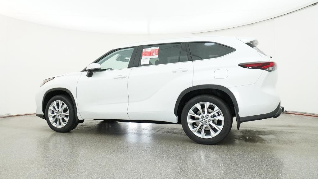 New 2026 Toyota Highlander SUV