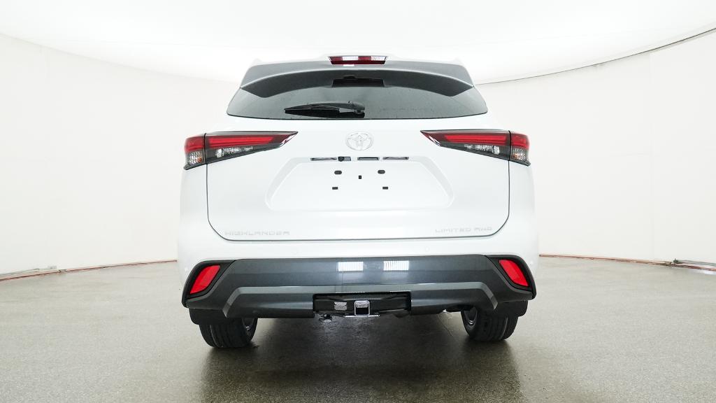 New 2026 Toyota Highlander SUV