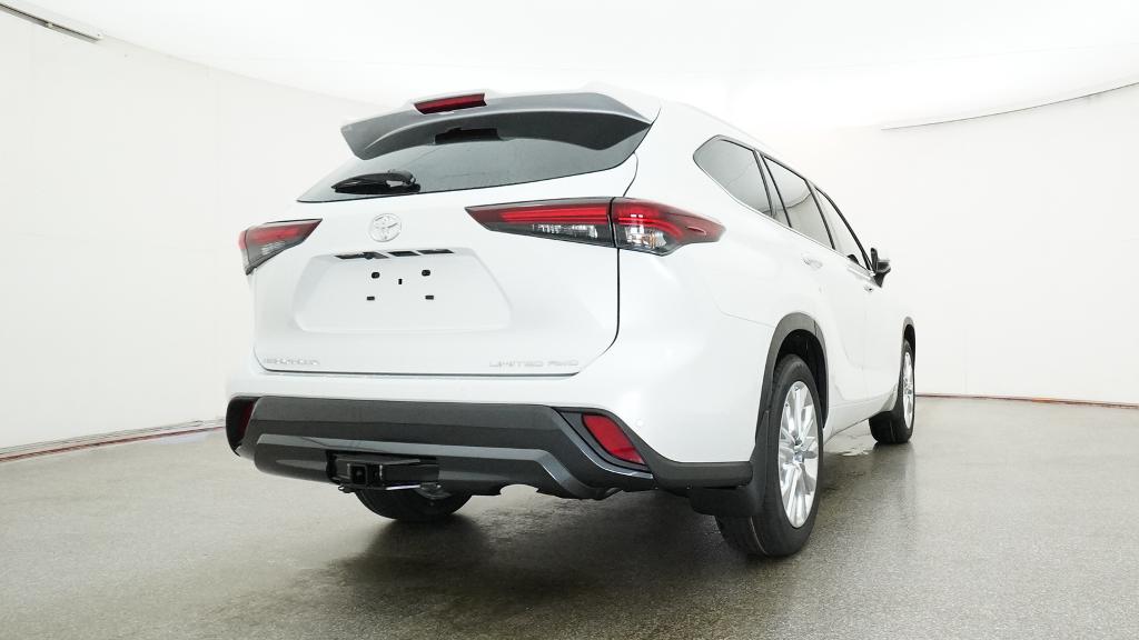 New 2026 Toyota Highlander SUV