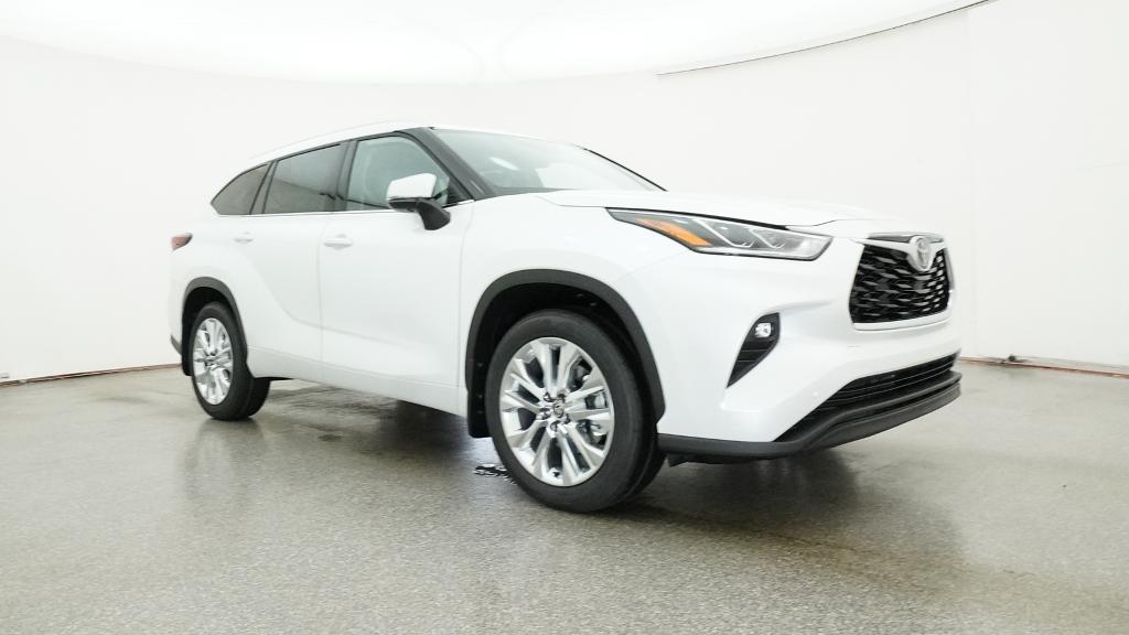 New 2026 Toyota Highlander SUV