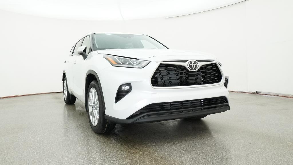 New 2026 Toyota Highlander SUV