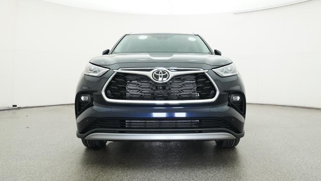 New 2026 Toyota Highlander SUV