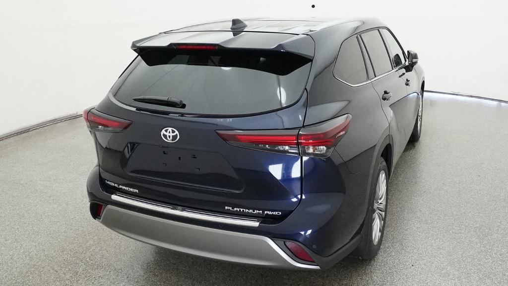 New 2026 Toyota Highlander SUV