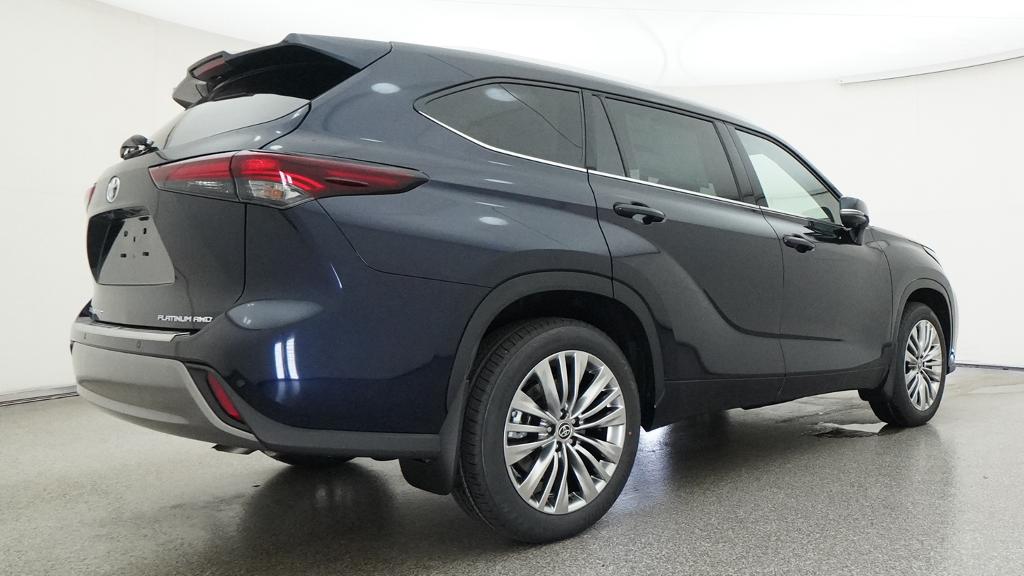 New 2026 Toyota Highlander SUV