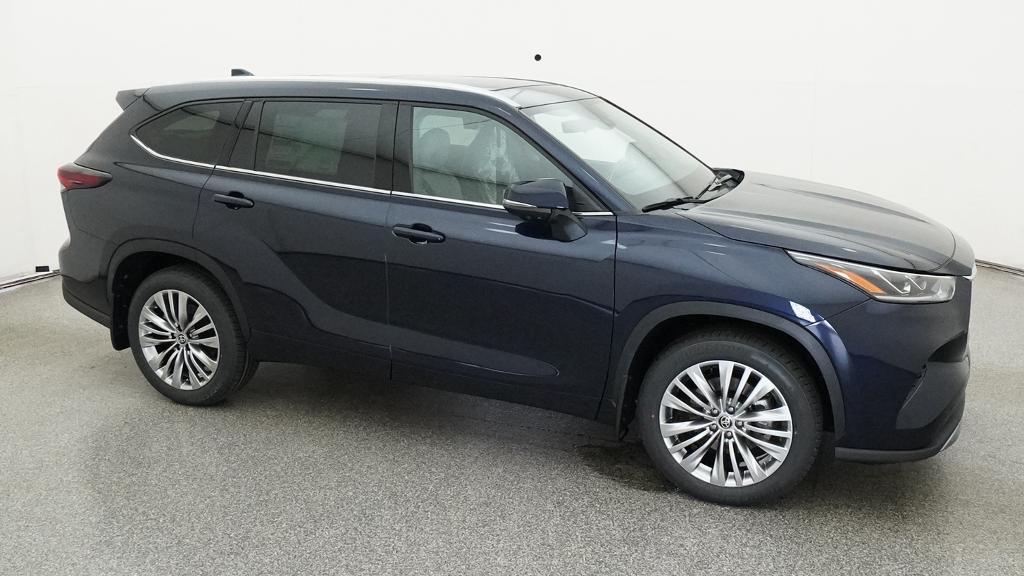 New 2026 Toyota Highlander SUV