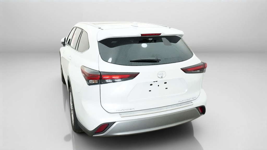 New 2026 Wind Chill Pearl Toyota Platinum image 33