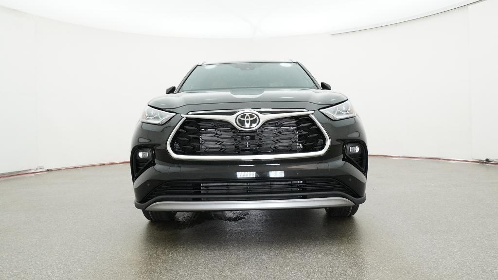 New 2026 Toyota Highlander SUV