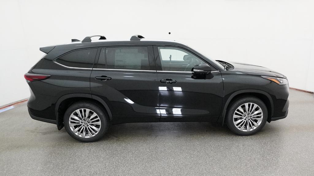 New 2026 Toyota Highlander SUV