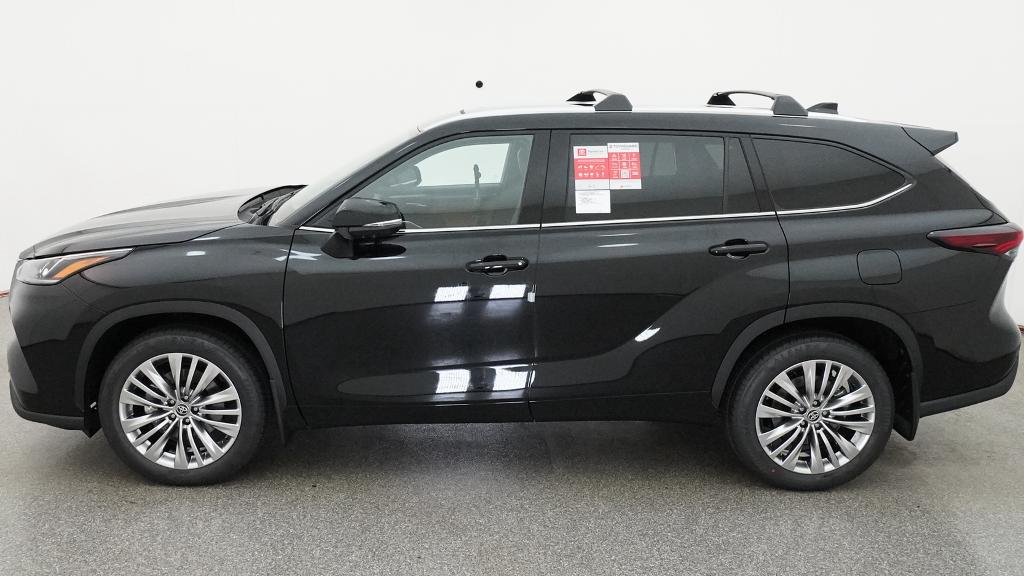 New 2026 Toyota Highlander SUV