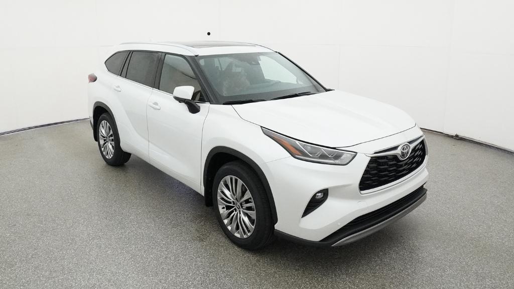 New 2026 Wind Chill Pearl <sup>1</sup> Toyota  Platinum image 4