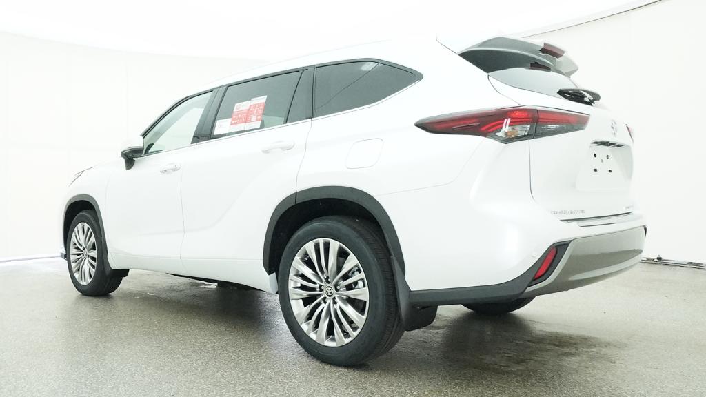New 2026 Toyota Highlander SUV